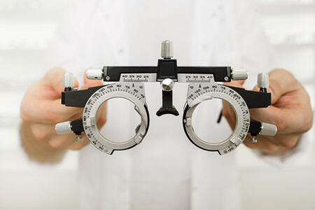 医学验光时为什么要散瞳和测眼轴？真的有必要还是为了多收费？