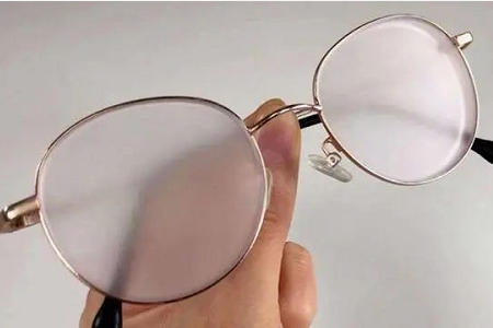 100度近视50度散光有必要选择非球面镜片吗？