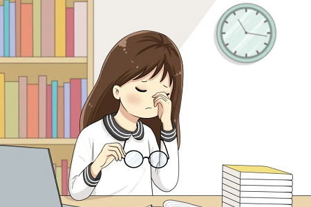 眼睛模糊看不清是怎么回事？