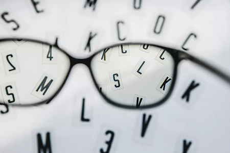 蔡司的新清锐比依视路A3好在哪呀?