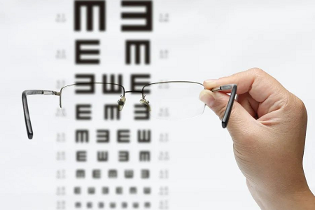 近视发生的原因是什么？如何保护视力？