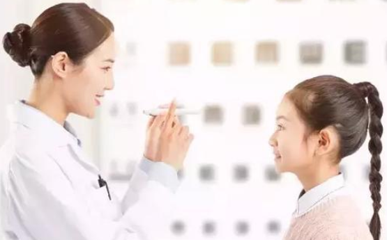 儿童近视眼镜配镜要注意哪些？