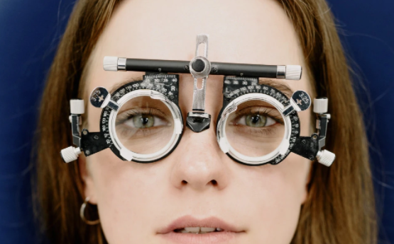 医学验光报告单怎么看？