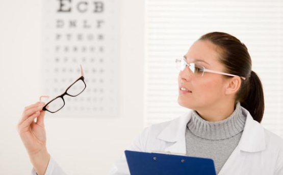 为什么会近视？近视的原因介绍