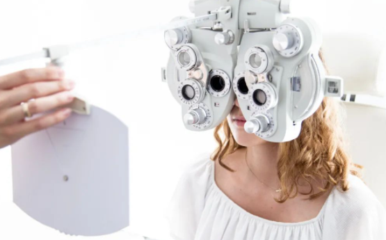 飞秒手术后为什么会有点眼干?沃瑞眼科科普 飞秒手术后为什么会有点眼干?沃瑞眼科科普