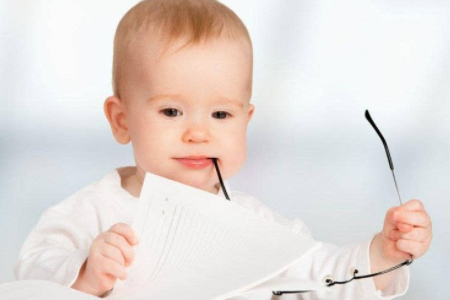 小学生近视眼怎么恢复视力呢？