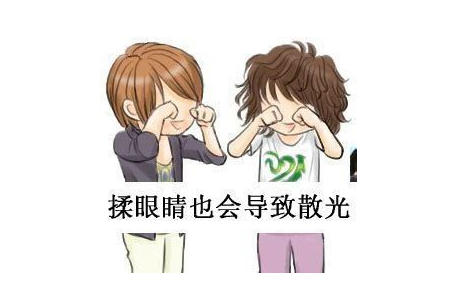 近视和散光哪个更严重？