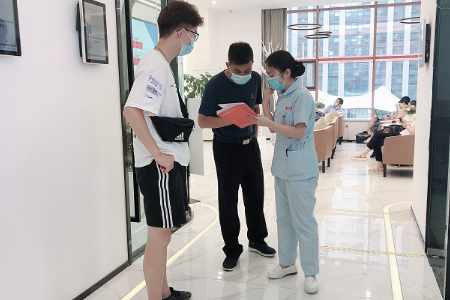 ​近视的人以后真的不会老花吗？